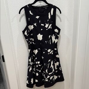 Banana Republic Black and White Abstract Mini Dress